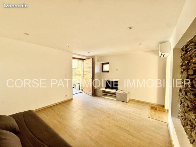 Studio 1 pièce 30 m²