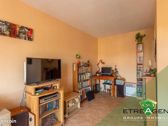 Studio 1 pièce 30 m²