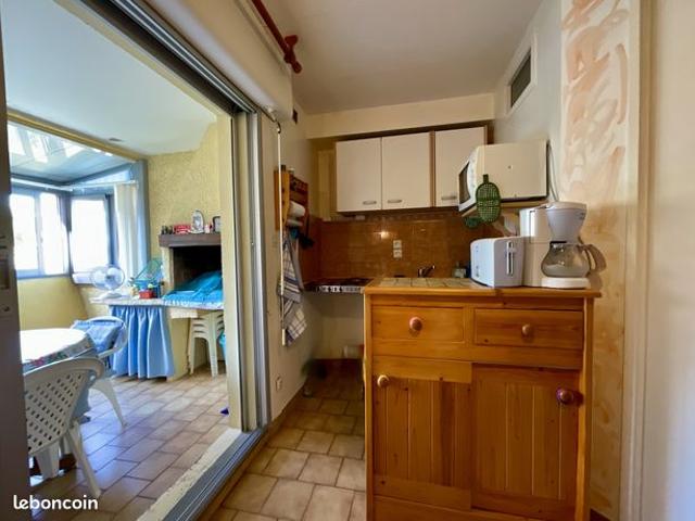 Studio 1 pièce 31 m²