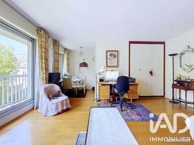 Studio 1 pièce 32 m²