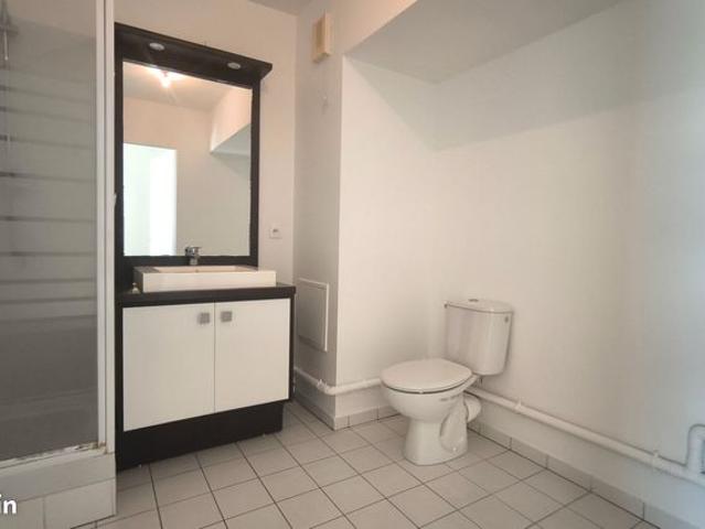 Studio 1 pièce 32 m²