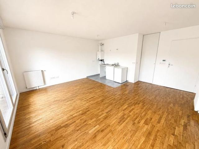 Studio 1 pièce 34 m²