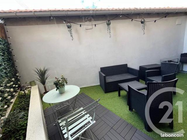 Studio 1 pièce 35 m²