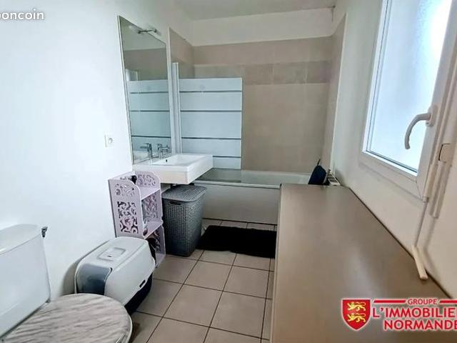 Studio 1 pièce 36 m²