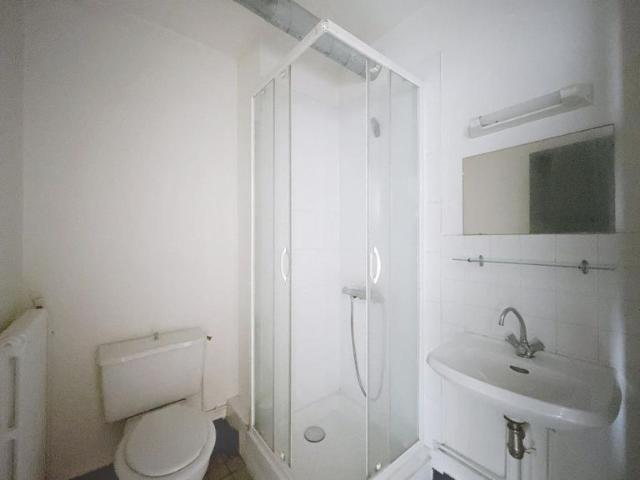 Studio 1 pièce s 15 m²