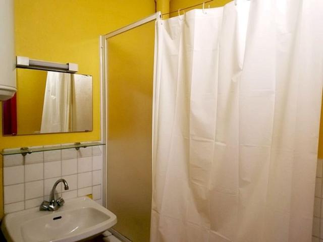 Studio 1 pièce s 16 m²
