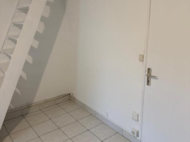 Studio 1 pièce s 16.32 m²