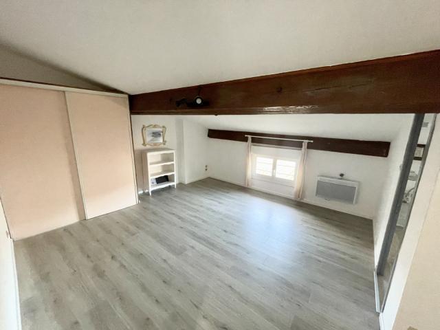 Studio 1 pièce s 19 m²