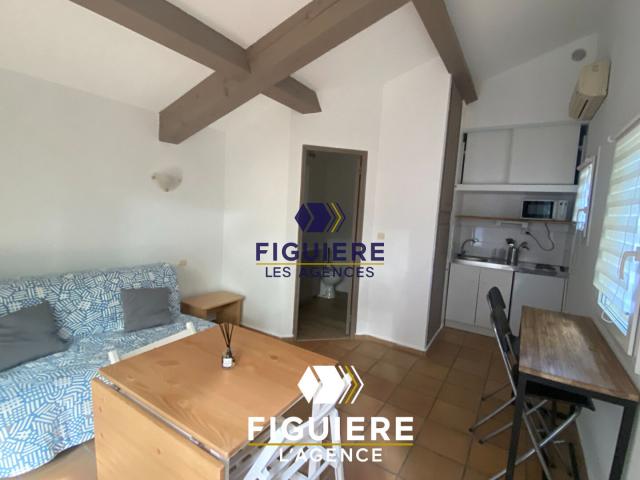 Studio 1 pièce s 19.5 m²