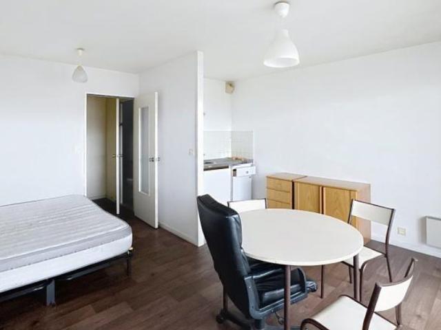 Studio 1 pièce s 26 m²