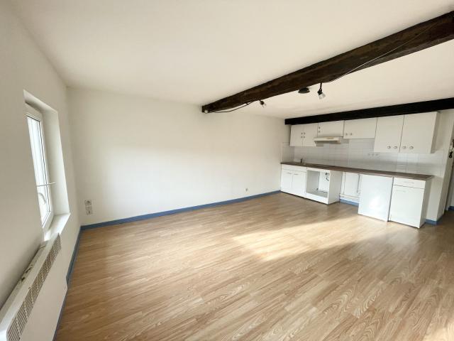 Studio 1 pièce s 27 m²