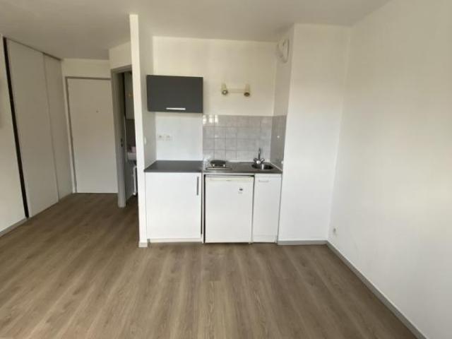 Studio 1 pièce s 21 m²
