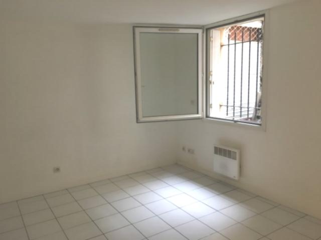 Studio 1 pièce s 21 m²