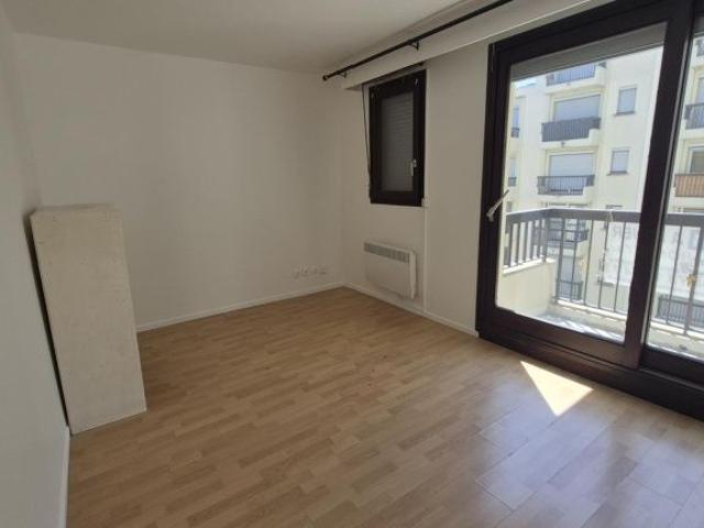 Studio 1 pièce s 23 m²