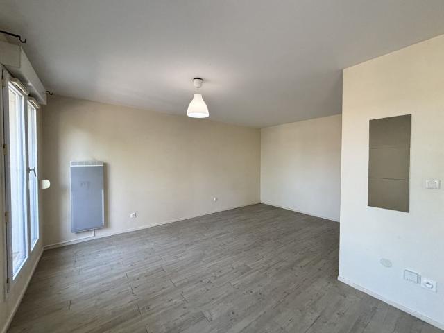 Studio 1 pièce s 30.89 m²