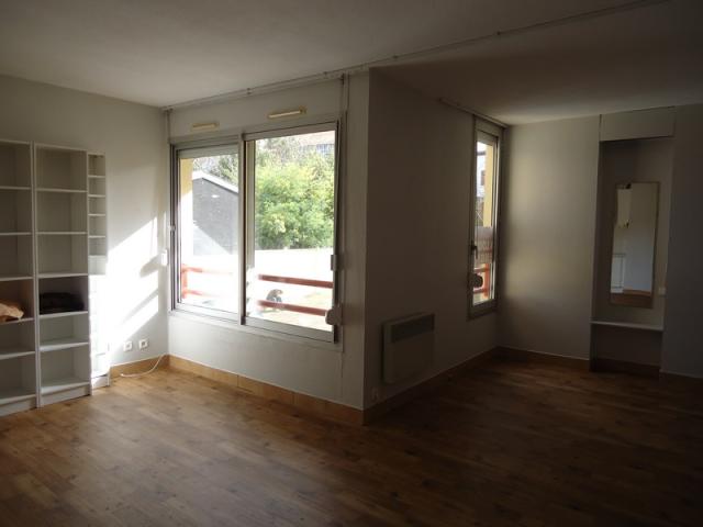Studio 1 pièce s 33 m²