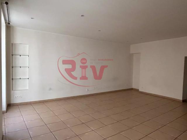 Studio 1er étage 33.52m²