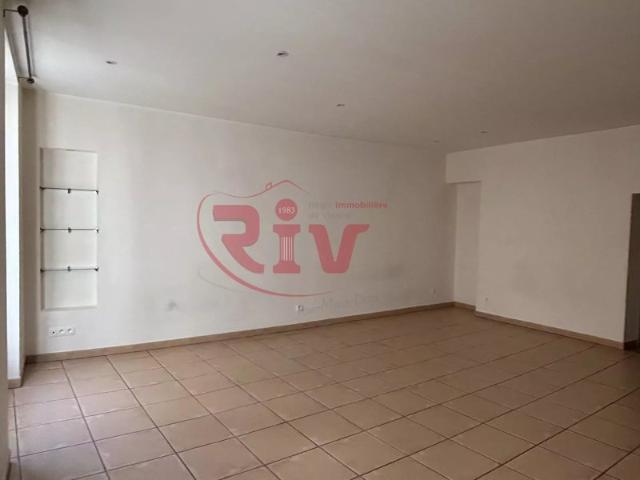 Studio 1er étage 33.52m²