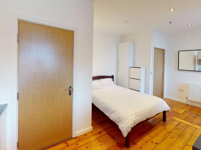Studio 208, 29A Upper Parliament Street, Nottingham, Nottinghamshire NG1, Room to rent, £845 pcm | PrimeLocation