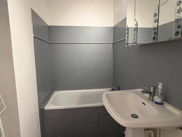 Studio 20,4 m² à louer – Centre ville de Voiron