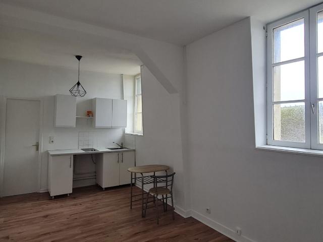 Studio de 23m² avec jardin et parking privatif