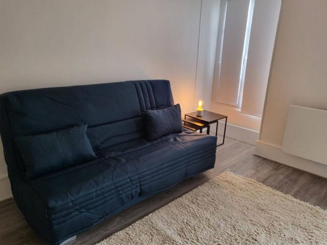 Studio 21 m2 métro Pyrénées