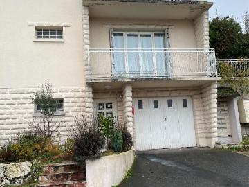 studio 22 m2 TOUT COMPRIS balcon, parking Osny