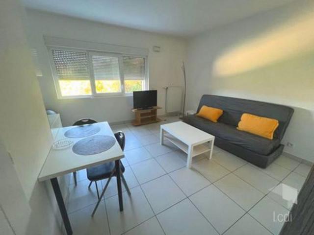 Studio 24 m2 Montélimar Résidence sécurisée avec a