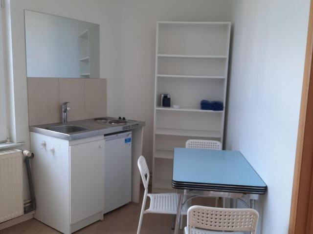 Studio 24 m² Place Stephenson à Bruxelles