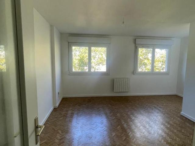 Studio 25 m²