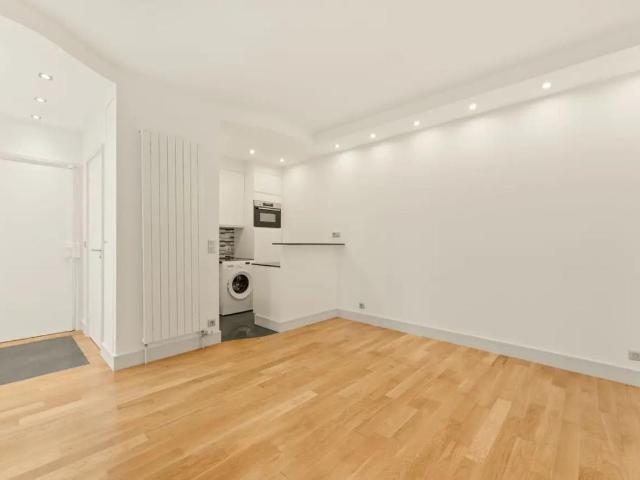Studio 25 m²
