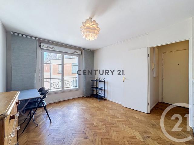 Studio 25 m²