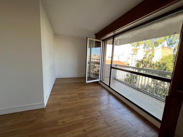 Studio 25 m²