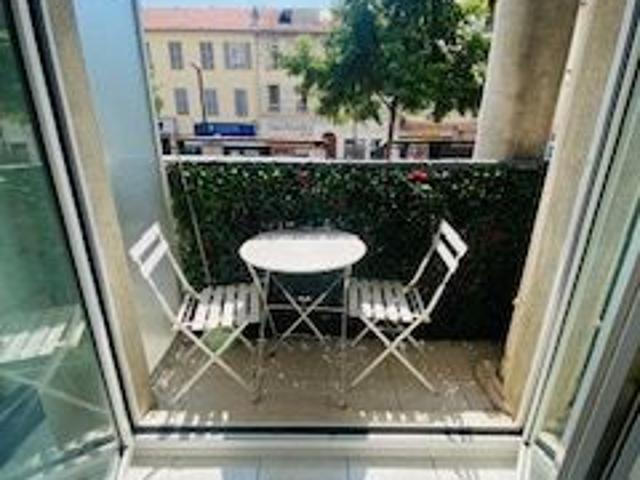 Studio 25 m²
