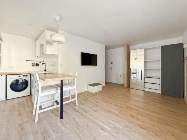 Studio 25 m²