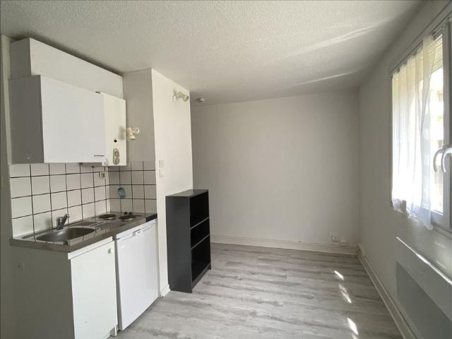 Studio 25 m² / BRABOIS / Médecine