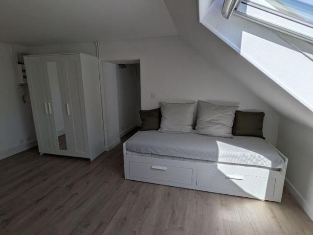 Studio 25 m² meublé Canclaux Mellinet Location Appartement nantes: 19 m2