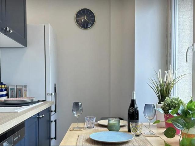 Studio / 26m² / Etampes RER C