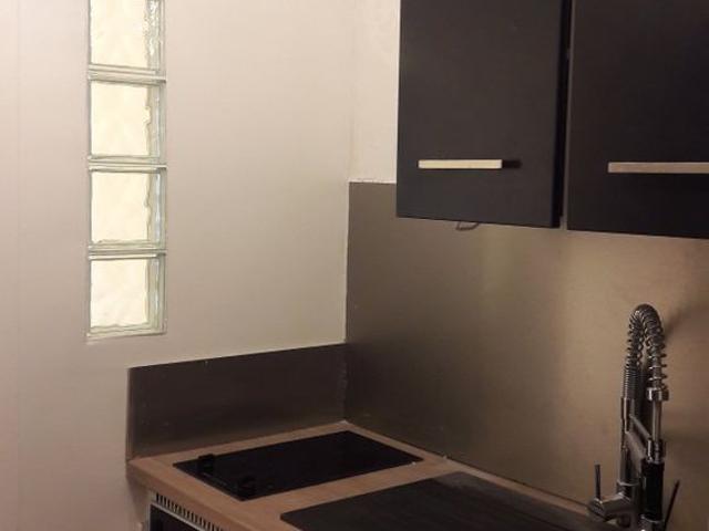 Studio 27 m2 à louer à Arzier, 3 min. de la gare, 990