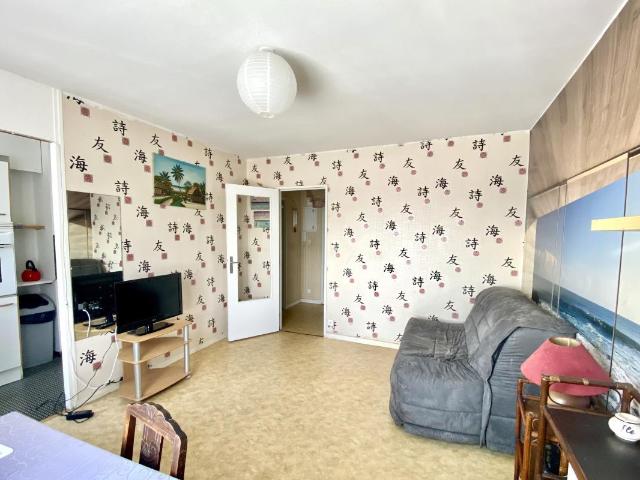 Studio 27 m²