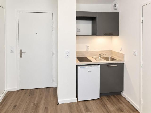 Studio 27 m²