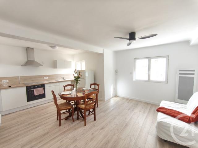 Studio 27 m²