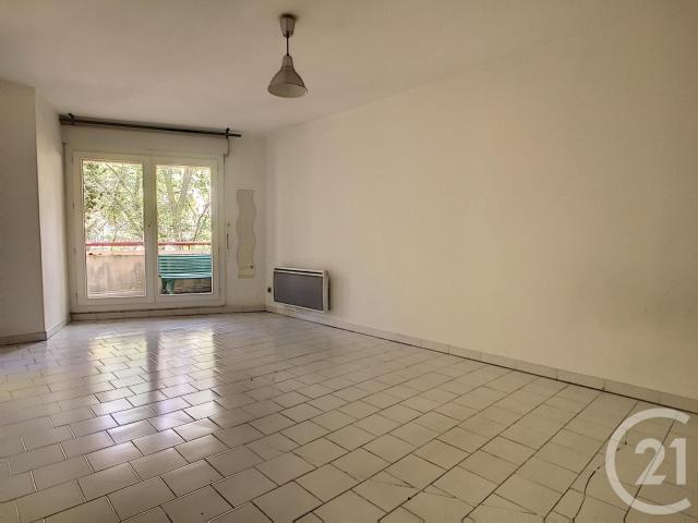 Studio 27 m²