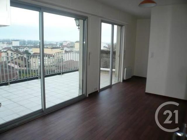 Studio 27 m²