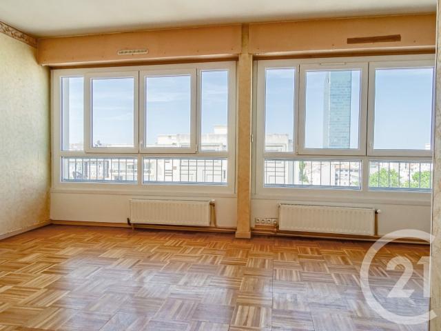 Studio 27 m²