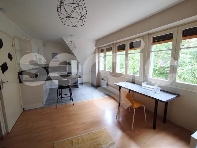 Studio 27 m²