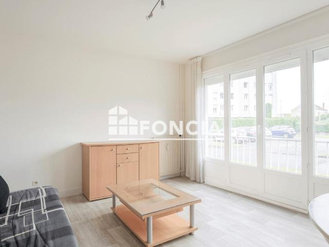 Studio 27 m²