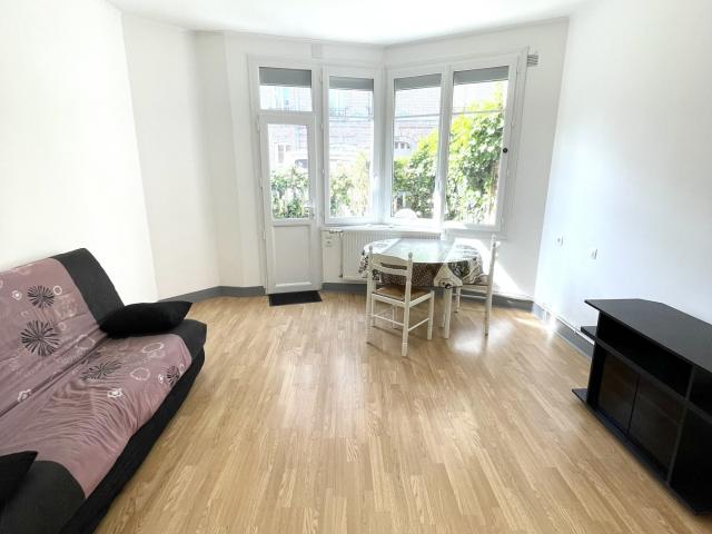 Studio 27 m²