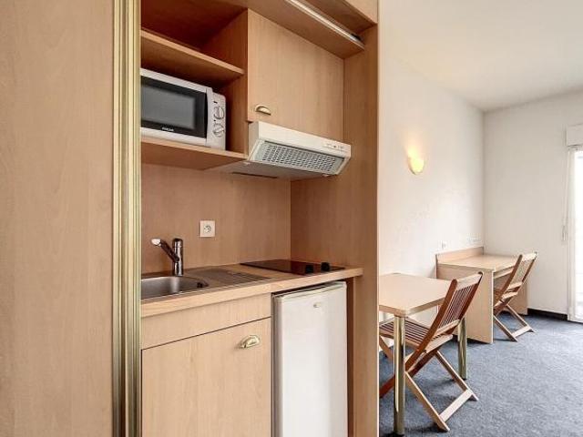 Studio 27 m²