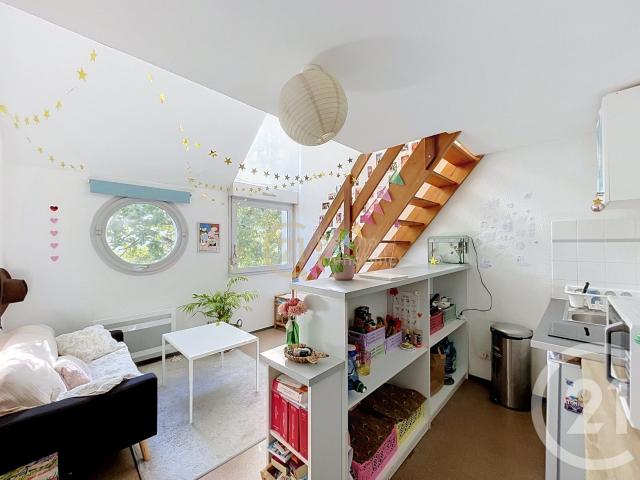 Studio 27 m²